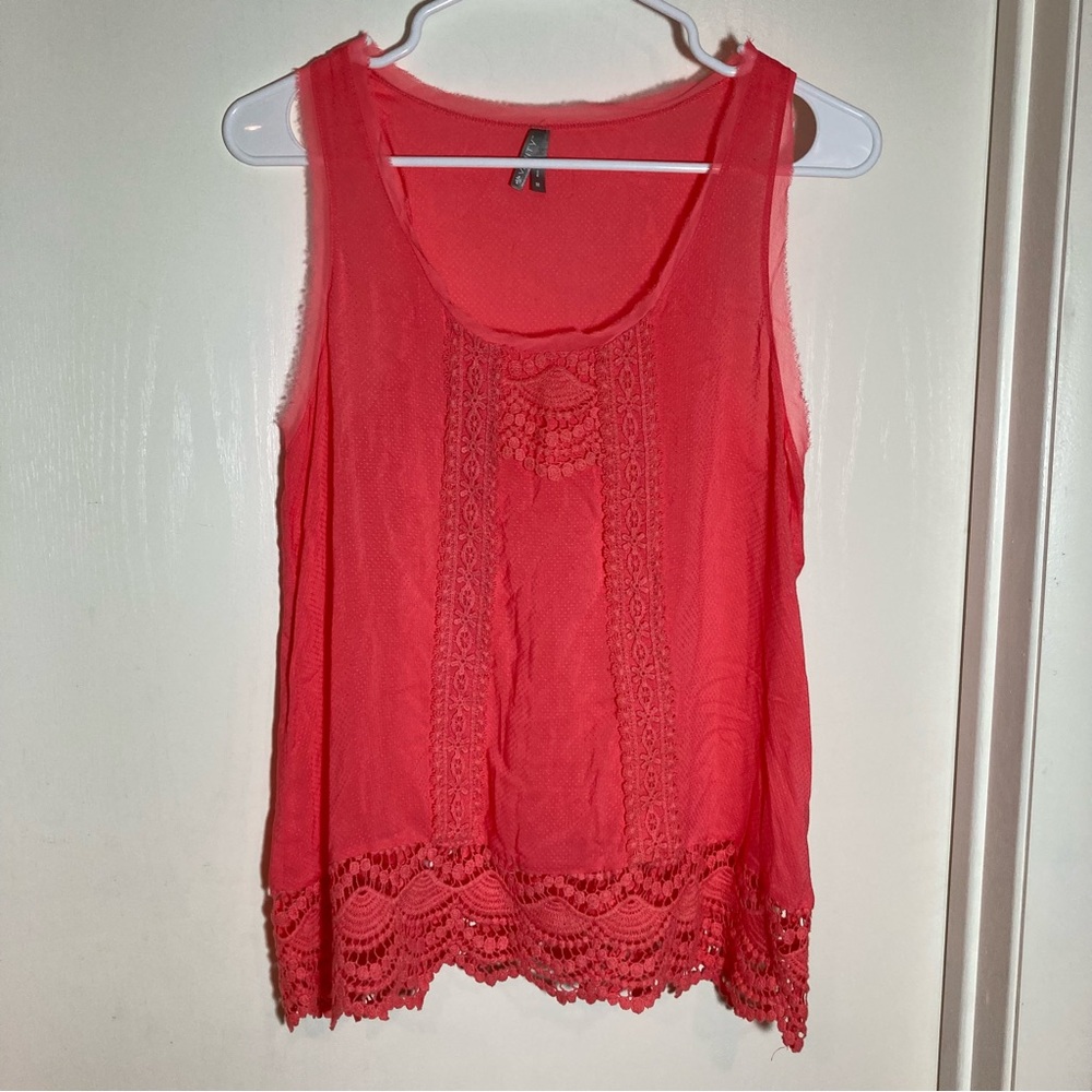 Vanity lightweight tank medium